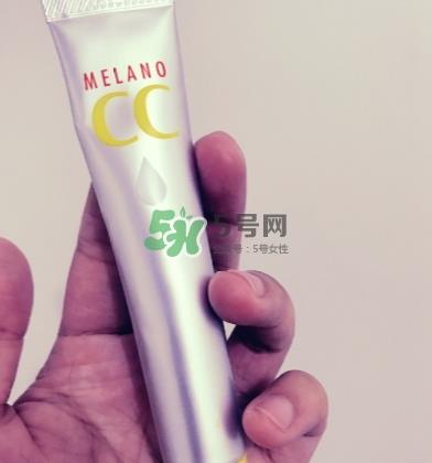 olay小白瓶和乐敦cc美容液哪个好？olay小白瓶和乐敦cc顺序