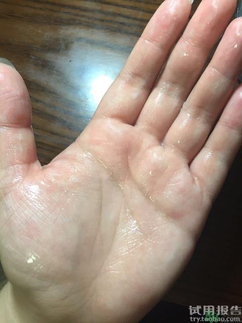 春雨和水光面膜哪个好？春雨面膜和水光面膜哪个好？