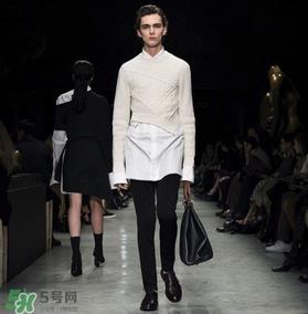 Burberry是什么牌子 巴宝莉是什么档次的牌子