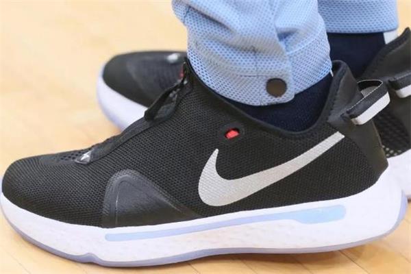 nike pg4容易崴脚吗 耐克pg4可以打室外吗