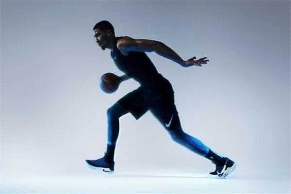 nike adapt bb什么时候发售 耐克首款自动系带篮球鞋