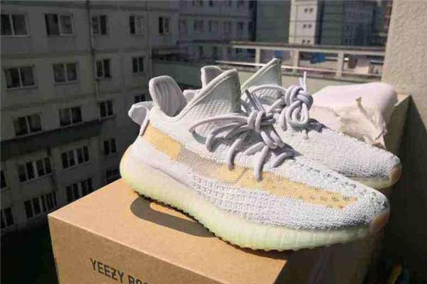 yeezy350亚洲限定真假对比 椰子350 hyperspace真假