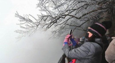 ​下雪了！浏阳大围山、石门东山峰…… 你会烙下脚印 还是写上名字