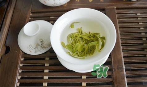 碧螺春泡出的茶是什么颜色？泡碧螺春水温多少度最好