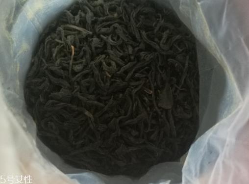 红茶是发酵的茶吗？红茶怎么做的