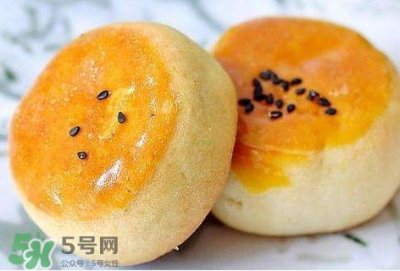 ​板栗饼热量高吗？一个板栗饼的热量是多少？