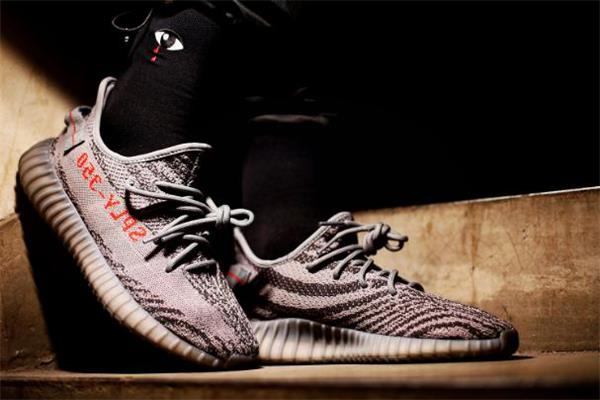 yeezy新灰橙偏小多少 椰子350新灰橙尺码选择