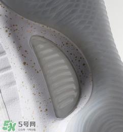 under armour curry4怎么样？库里第四代签名鞋总决赛战靴细节谍照