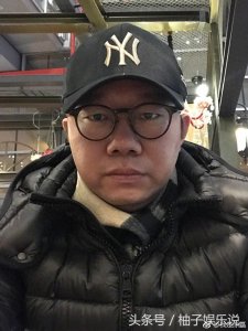 ​涂磊终于晒出老婆正面照，一家三口好幸福，小丸子颜值值得称赞