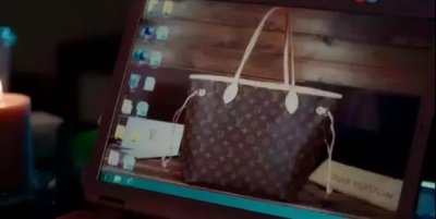 南京hm广场(爱逛海信广场的HM女孩)